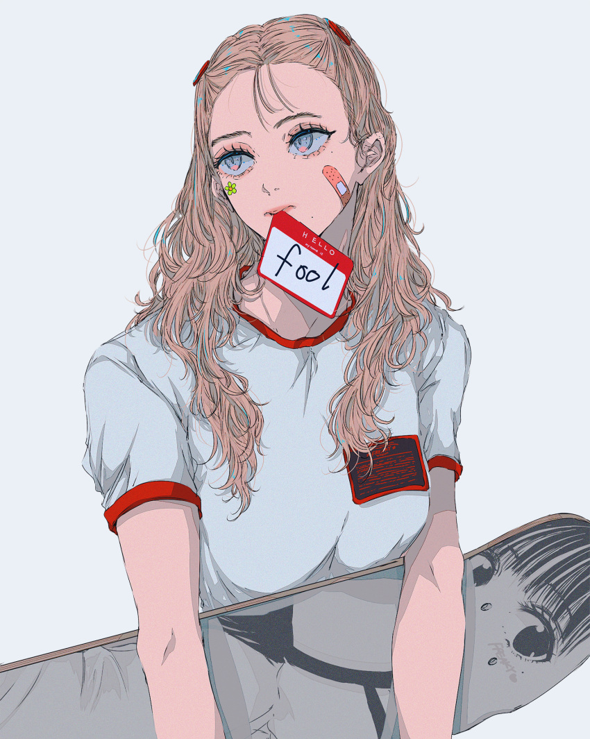 1girl bandaid bandaid_on_face blonde_hair grey_eyes highres long_hair mouth_hold najuco_(naju0517) name_tag original shadow shirt short_sleeves simple_background skateboard solo upper_body white_background white_shirt