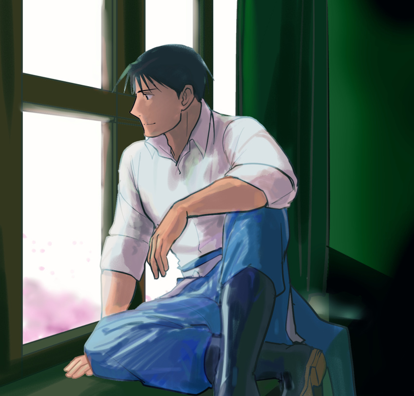 1boy ankle_boots arm_at_side arm_support black_eyes black_footwear black_hair blue_pants boots closed_mouth collared_shirt curtains dress_shirt elbow_on_knee elbow_rest fullmetal_alchemist happy highres indoors jitome knee_up looking_afar male_focus pants profile room roy_mustang shirt sidelighting sitting smile spiky_hair sunlight urikurage white_shirt window
