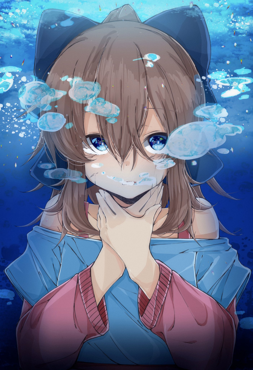 1girl air_bubble asphyxiation bare_shoulders blue_eyes bow brown_hair bubble drowning hair_between_eyes hair_bow hands_on_own_neck highres long_hair long_sleeves mushoku_loli mushoku_loli_(character) off_shoulder original ponytail short_over_long_sleeves short_sleeves underwater water