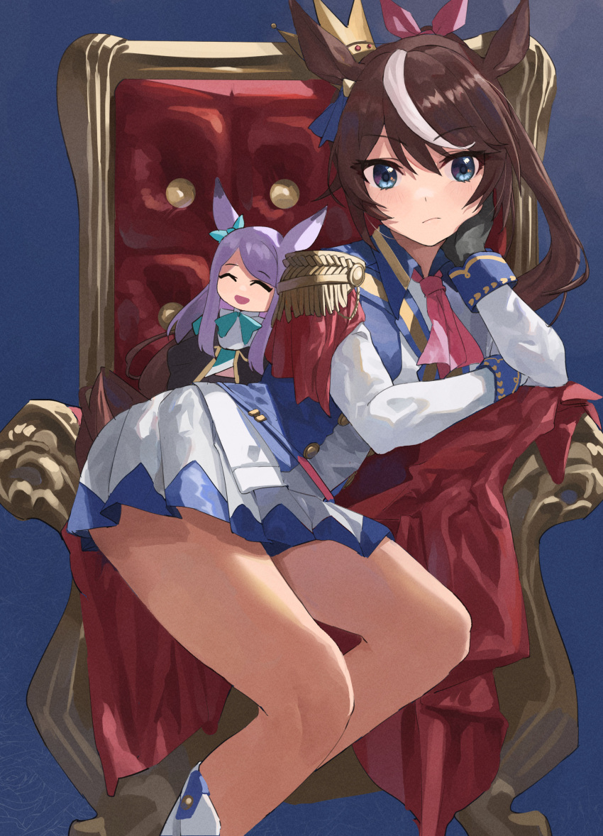 1girl absurdres animal_ears arm_support ascot bangs black_gloves blue_background blush brown_hair character_doll closed_mouth crown epaulettes eyebrows_visible_through_hair feet_out_of_frame gloves hand_on_own_cheek hand_on_own_face highres hirasawagitai horse_ears horse_girl horse_tail long_hair long_sleeves looking_at_viewer mejiro_mcqueen_(umamusume) miniskirt multicolored_hair pink_neckwear pleated_skirt ponytail simple_background sitting skirt solo streaked_hair tail thighs throne tokai_teio_(umamusume) two-tone_hair umamusume uniform white_hair white_skirt