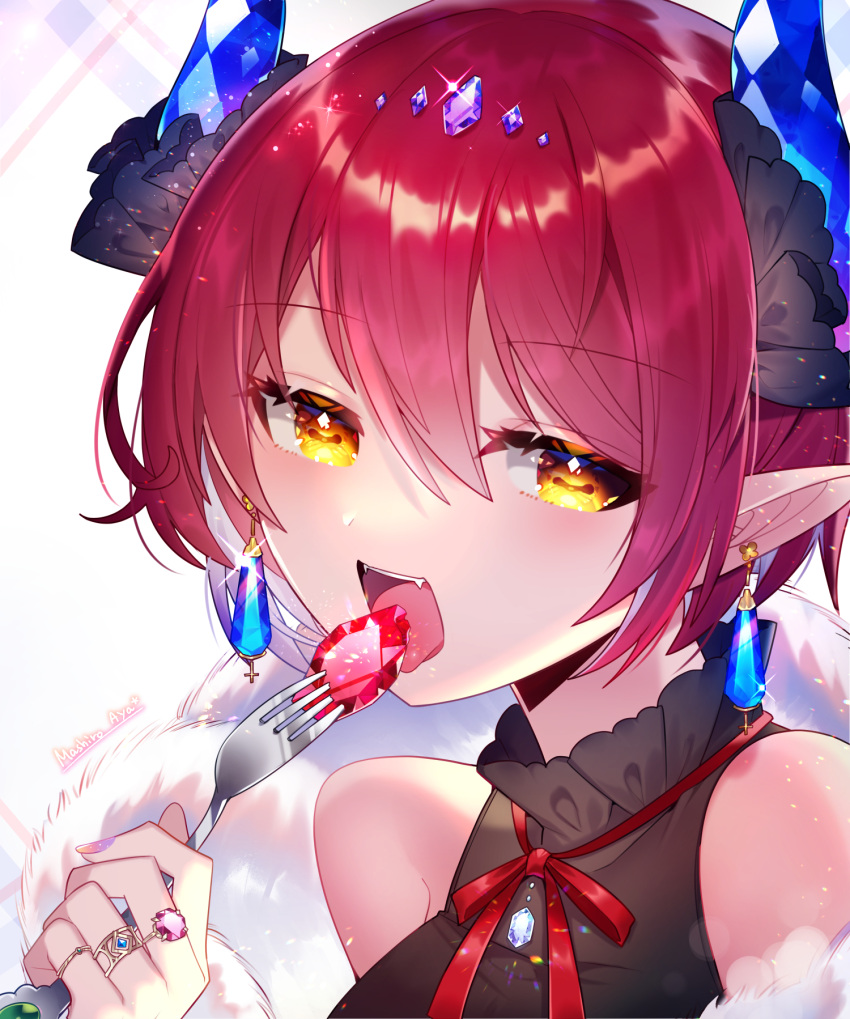 1girl artist_name aya_(aya_op10s) bangs black_shirt demon_girl earrings eyebrows_visible_through_hair fangs feather_boa fork gem hair_between_eyes highres holding holding_fork horns jewelry looking_at_viewer multiple_rings neck_ribbon open_mouth original pointy_ears red_neckwear redhead ribbon shirt simple_background sleeveless sleeveless_shirt white_background yellow_eyes