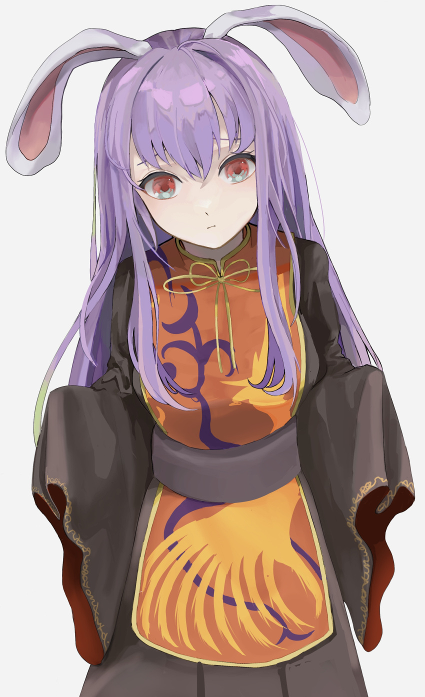 1girl absurdres animal_ears bangs black_dress breasts closed_mouth commentary_request cosplay cowboy_shot dress eyebrows_behind_hair furrowed_eyebrows gold_trim highres junko_(touhou) junko_(touhou)_(cosplay) large_breasts long_hair looking_at_viewer oversized_clothes purple_hair rabbit_ears red_eyes reisen_udongein_inaba simple_background sleeves_past_fingers sleeves_past_wrists solo tabard touhou wanya2panic white_background wide_sleeves yellow_neckwear