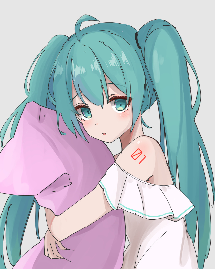1girl ahoge aqua_eyes aqua_hair bare_shoulders commentary expressionless from_side grey_background hair_tie hatsune_miku highres long_hair looking_at_viewer maud0239 object_hug off-shoulder_shirt off_shoulder parted_lips pillow pleated_sleeves shirt shoulder_tattoo solo tattoo twintails upper_body very_long_hair vocaloid white_shirt