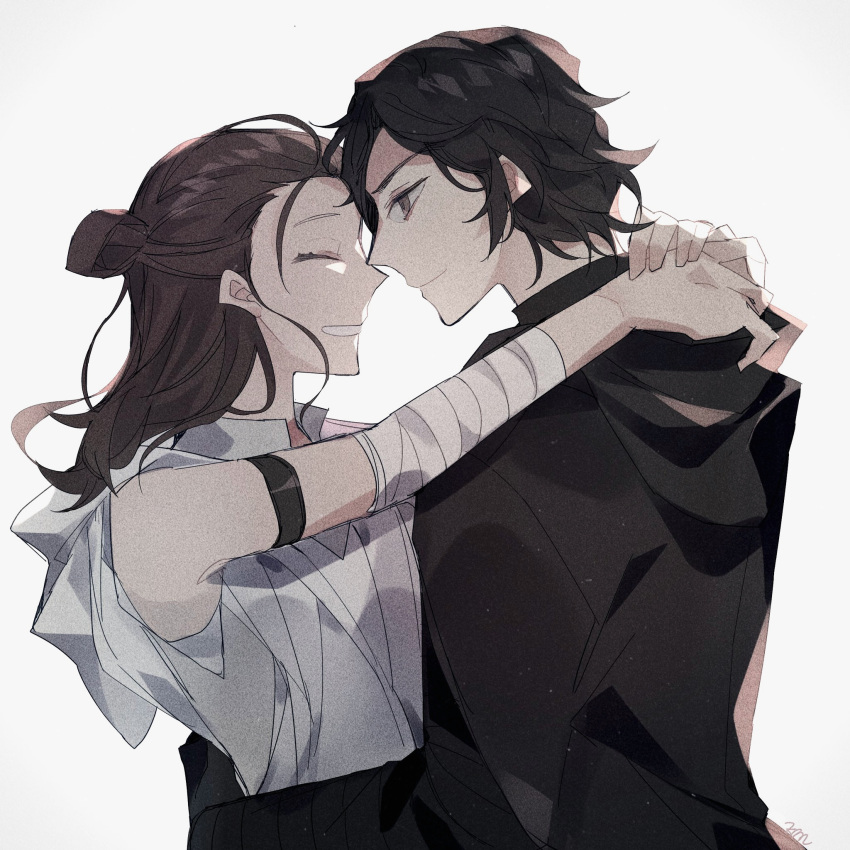 1boy 1girl ^_^ arm_strap bandaged_arm bandages black_hair black_hoodie brown_hair closed_eyes from_side grey_eyes hair_behind_ear hair_bun hetero highres hood hoodie hug kylo_ren misato_karuha rey_(star_wars) robe smile star_wars star_wars:_the_rise_of_skywalker upper_body white_background