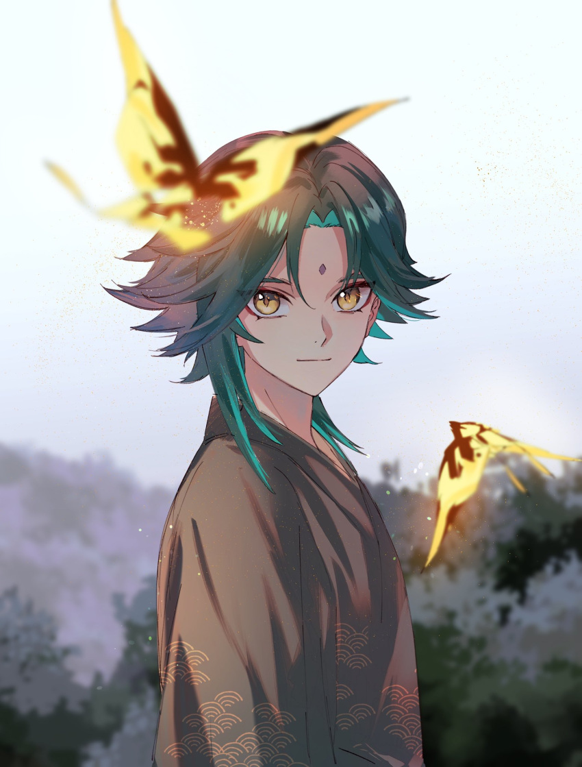 1boy alternate_costume aqua_hair black_hair bug butterfly chinese_clothes closed_mouth crystalfly facial_mark forehead_mark genshin_impact geo_crystalfly highres insect long_sleeves male_focus multicolored_hair orange_butterfly outdoors sky solo tree upper_body xiao_(genshin_impact) xiao_417 yellow_eyes