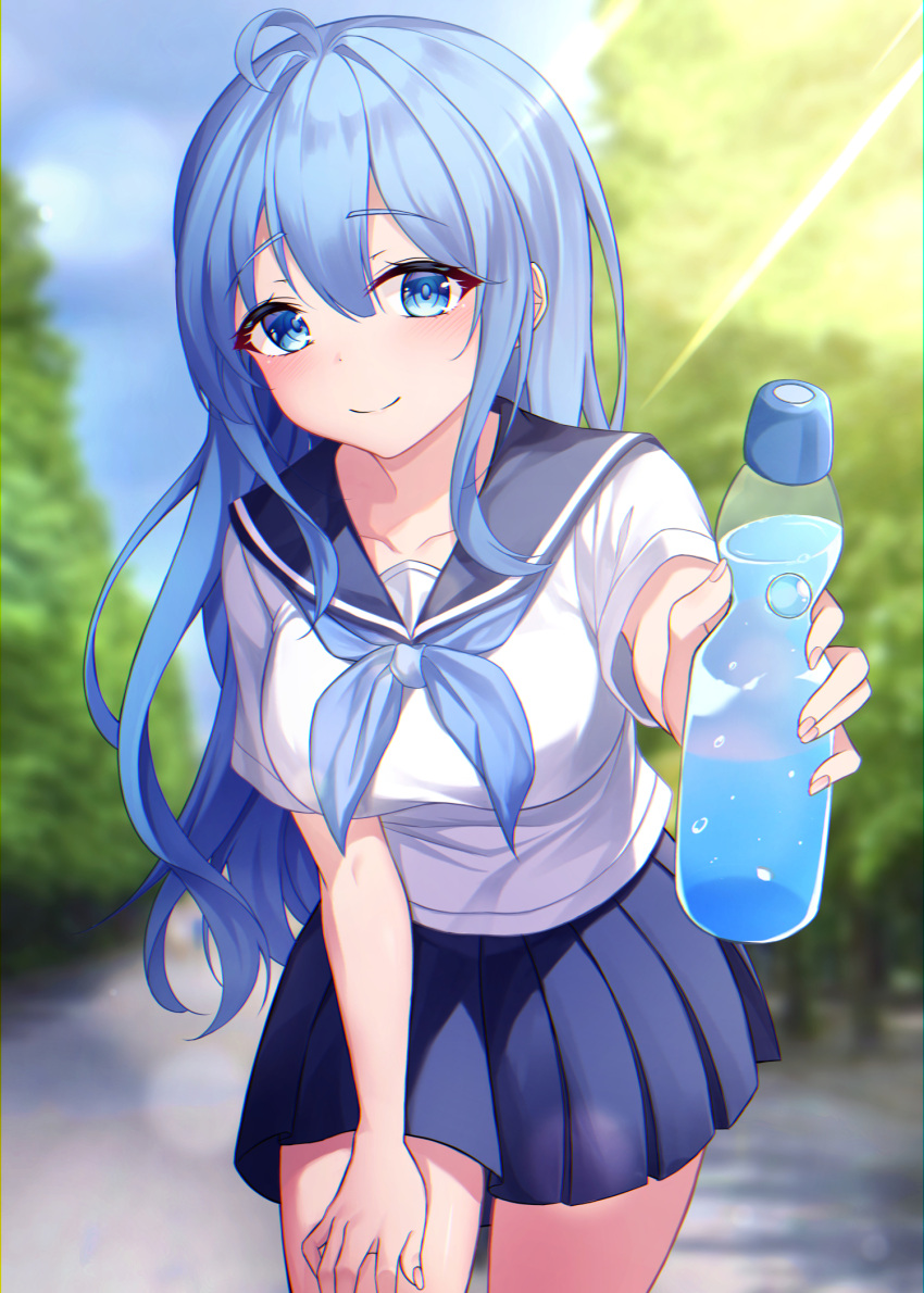 1girl ahoge bangs blue_eyes blue_hair blue_neckwear blue_sailor_collar blue_skirt blurry blurry_background blush bottle breasts collarbone commentary_request cowboy_shot day eyebrows_visible_through_hair hair_between_eyes hand_on_own_thigh highres holding holding_bottle incoming_drink large_breasts leaning_forward long_hair looking_at_viewer neckerchief original outdoors outstretched_arm pleated_skirt sailor_collar school_uniform serafuku shirt short_sleeves sidelocks skirt smile solo standing ttopang very_long_hair water_bottle white_shirt