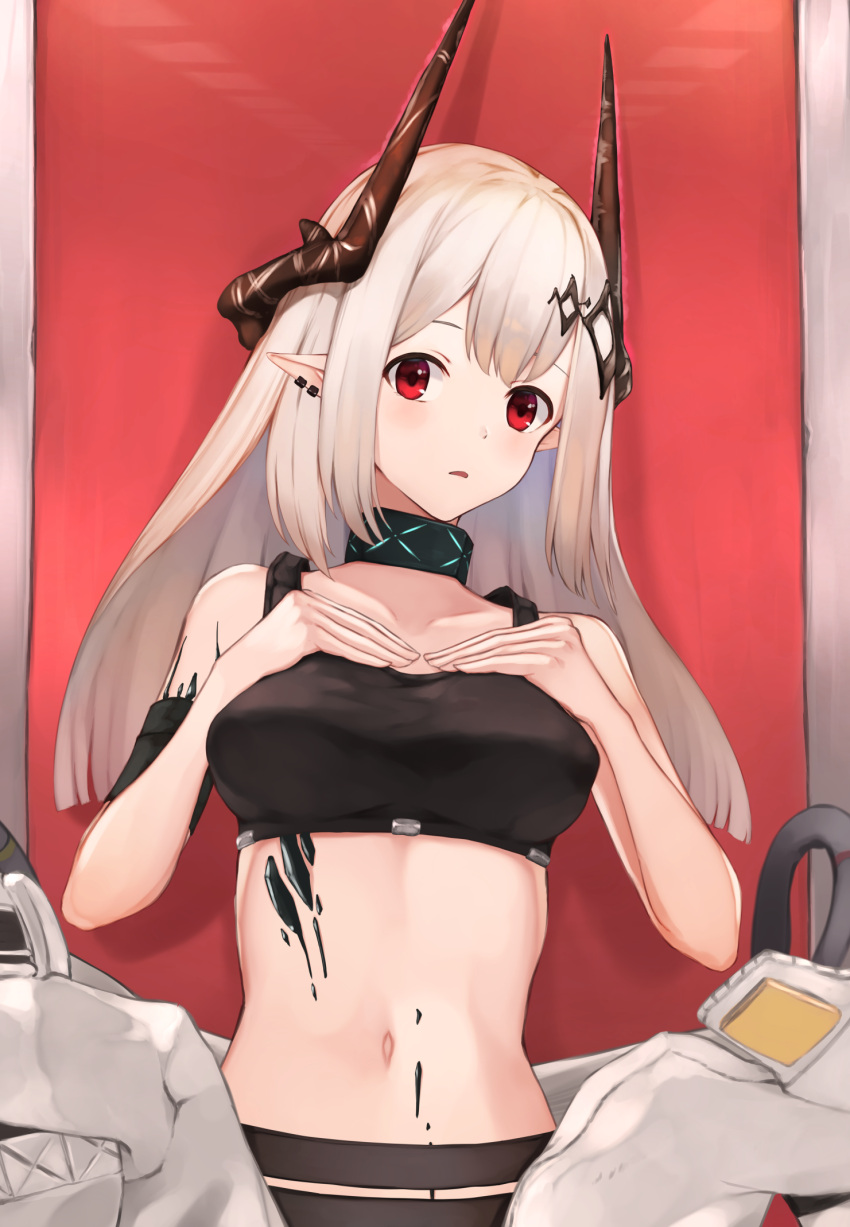 1girl arknights armband bangs bare_arms bare_shoulders black_choker breasts choker commentary_request crop_top highres horns infection_monitor_(arknights) long_hair looking_at_viewer medium_breasts midriff mudrock_(arknights) navel oripathy_lesion_(arknights) parted_lips partial_commentary piisu pointy_ears red_eyes silver_hair solo sports_bra stomach upper_body