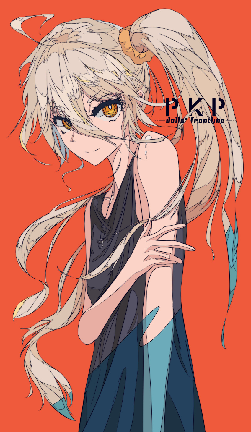 1girl absurdres bangs black_shirt blonde_hair character_name closed_mouth copyright_name eyebrows_visible_through_hair girls_frontline hair_ornament hand_on_own_arm highres long_hair looking_at_viewer orange_eyes pkp_(girls_frontline) red_background sarasa_dry shirt solo
