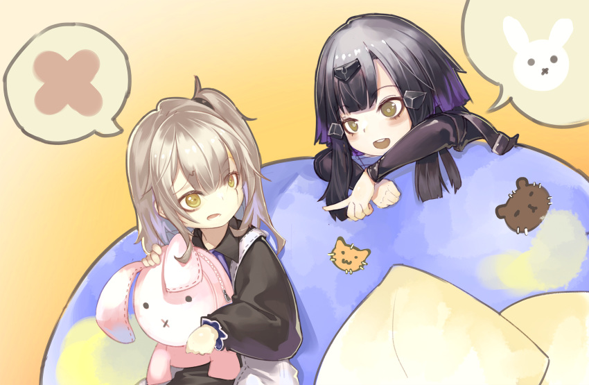 2girls anna_(girls_frontline) black_hair couch cushion girls_frontline grey_eyes grey_hair highres multiple_girls nyto_larvae_(girls_frontline) paradeus pointing scar scar_across_eye short_hair side_ponytail speech_bubble stuffed_animal stuffed_bunny stuffed_toy ump45_(girls_frontline) valkyriea87 younger