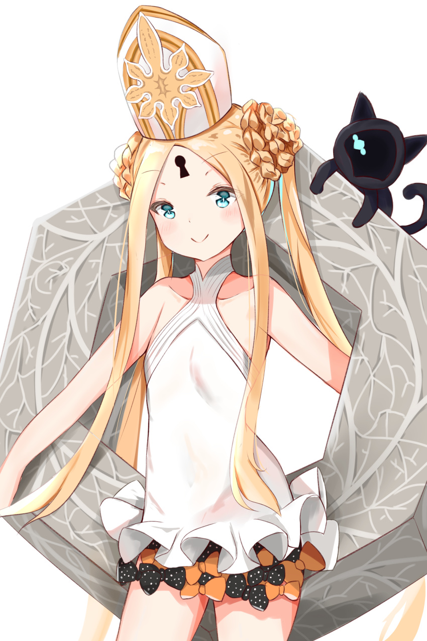 1girl abigail_williams_(fate) absurdres animal bangs bare_arms bare_shoulders black_bow black_cat blonde_hair blue_eyes blush bow braid casual_one-piece_swimsuit cat closed_mouth collarbone commentary_request cowboy_shot fate/grand_order fate_(series) hat highres keyhole one-piece_swimsuit orange_bow parted_bangs polka_dot polka_dot_bow simple_background smile solo standing swimsuit twintails white_background white_headwear white_swimsuit yukaa