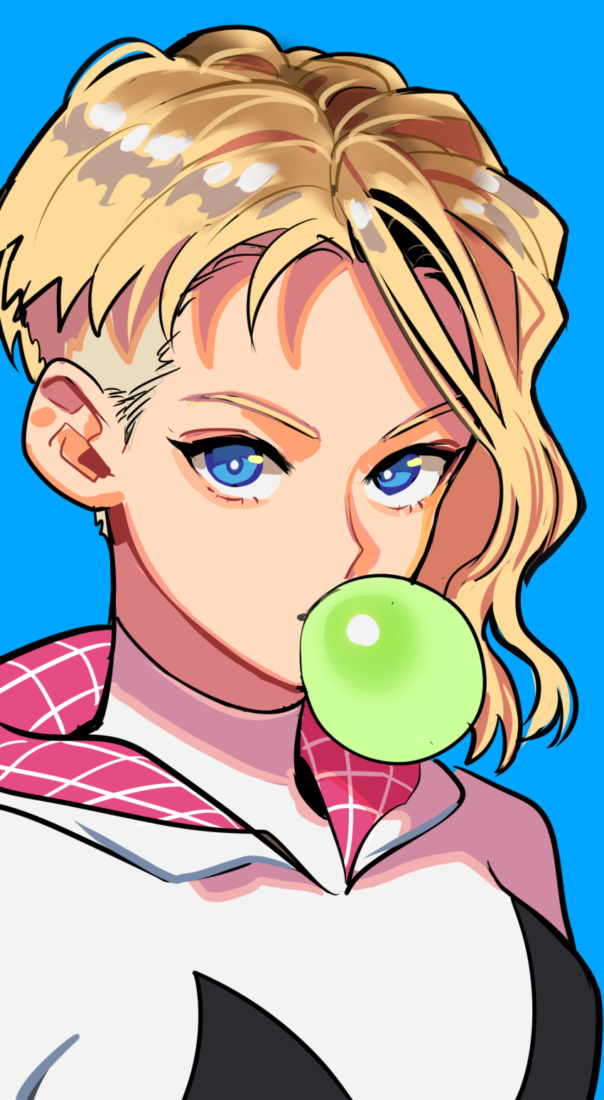 1girl absurdres blonde_hair blue_background blue_eyes bright_pupils bubble_blowing chewing_gum gwen_stacy highres hood hood_down looking_at_viewer okada_(hoooojicha) portrait shadow simple_background solo spider-man:_into_the_spider-verse spider-man_(series) undercut white_pupils