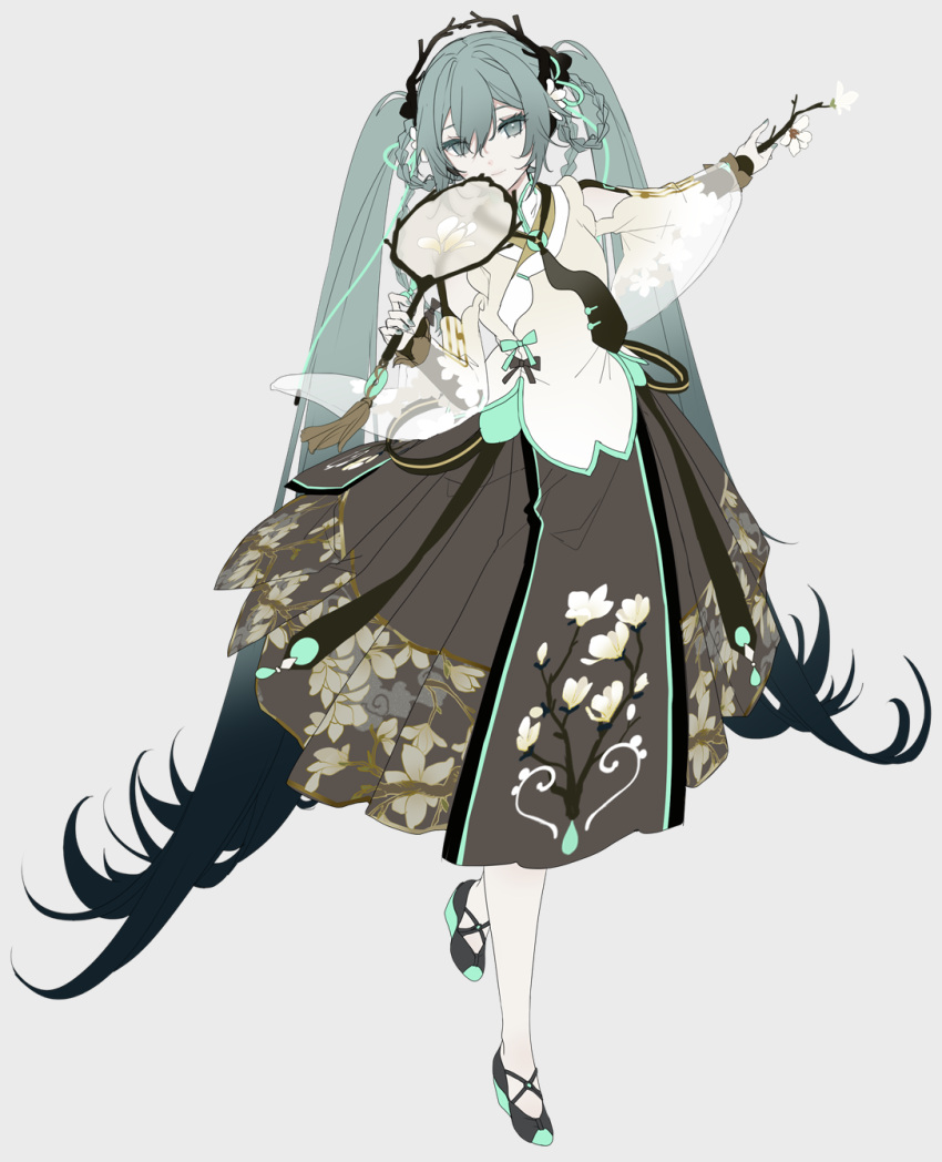 1girl aqua_eyes aqua_hair bangs black_hair black_headwear black_neckwear brown_skirt chinese_clothes commentary_request eyelashes fan floral_print flower_request full_body gradient_hair grey_background hands_up hatsune_miku highres holding holding_fan liita_(dusk_snow) long_hair looking_at_viewer multicolored_hair necktie see-through_sleeves sidelocks simple_background skirt smile solo tagme twintails very_long_hair vocaloid