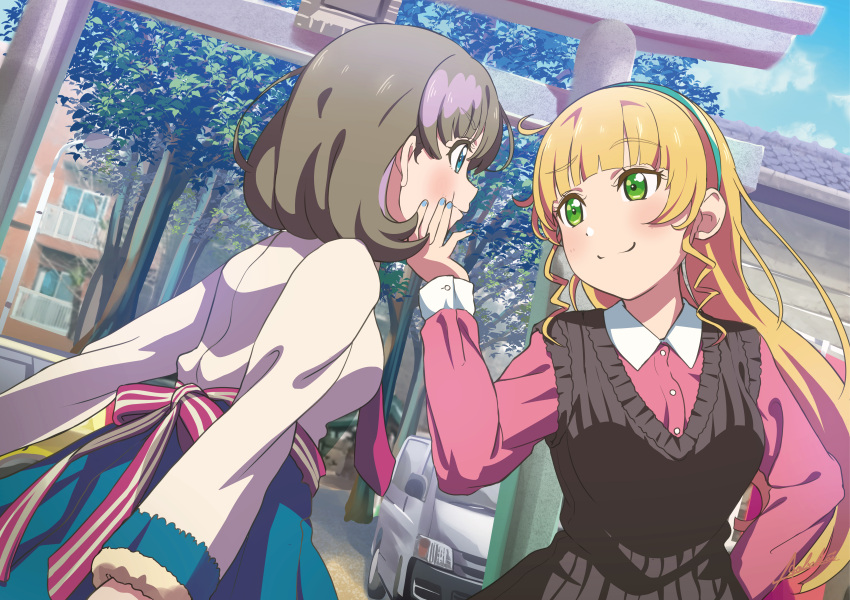 2girls absurdres al_aoi_aoba blonde_hair blue_eyes blue_nails blush chin_grab city couple eye_contact face-to-face green_eyes grey_hair hand_on_another's_chin heanna_sumire highres huge_filesize long_hair looking_at_another looking_at_viewer love_live! love_live!_superstar!! multiple_girls nail_polish road school_uniform short_hair street tang_keke tree yuigaoka_school_uniform yuri