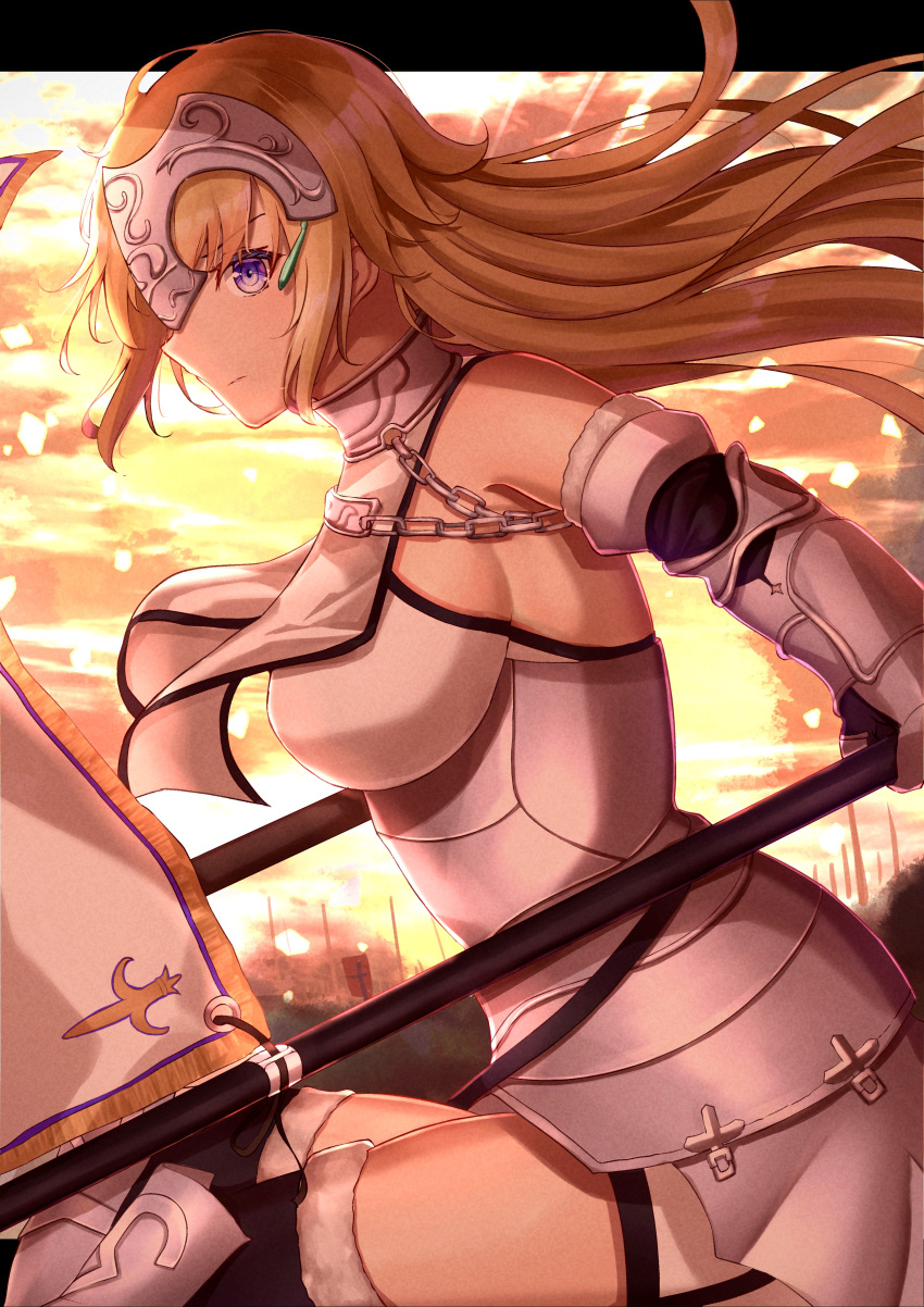 1girl absurdres armor armored_dress bangs bare_shoulders blonde_hair blue_eyes breasts chain closed_mouth dual_wielding elbow_gloves eyebrows_visible_through_hair fate/apocrypha fate/grand_order fate_(series) flag flagpole from_side gloves headpiece highres holding holding_flag jeanne_d'arc_(fate) jeanne_d'arc_(fate)_(all) large_breasts long_hair outdoors solo thigh-highs toukan