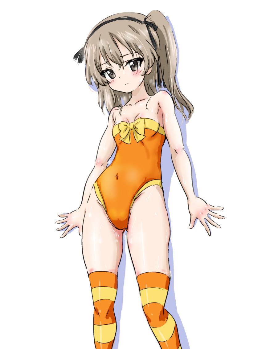 1girl absurdres bangs bare_shoulders black_ribbon blush bow bow_swimsuit breasts brown_eyes closed_mouth commentary covered_navel eyebrows_visible_through_hair girls_und_panzer hair_ribbon highres light_brown_hair light_frown long_hair looking_at_viewer one-piece_swimsuit one_side_up orange_legwear orange_swimsuit ribbon shadow shimada_arisu simple_background small_breasts solo standing strapless strapless_swimsuit striped striped_legwear swimsuit takobe_yadako thigh-highs wet white_background yellow_bow