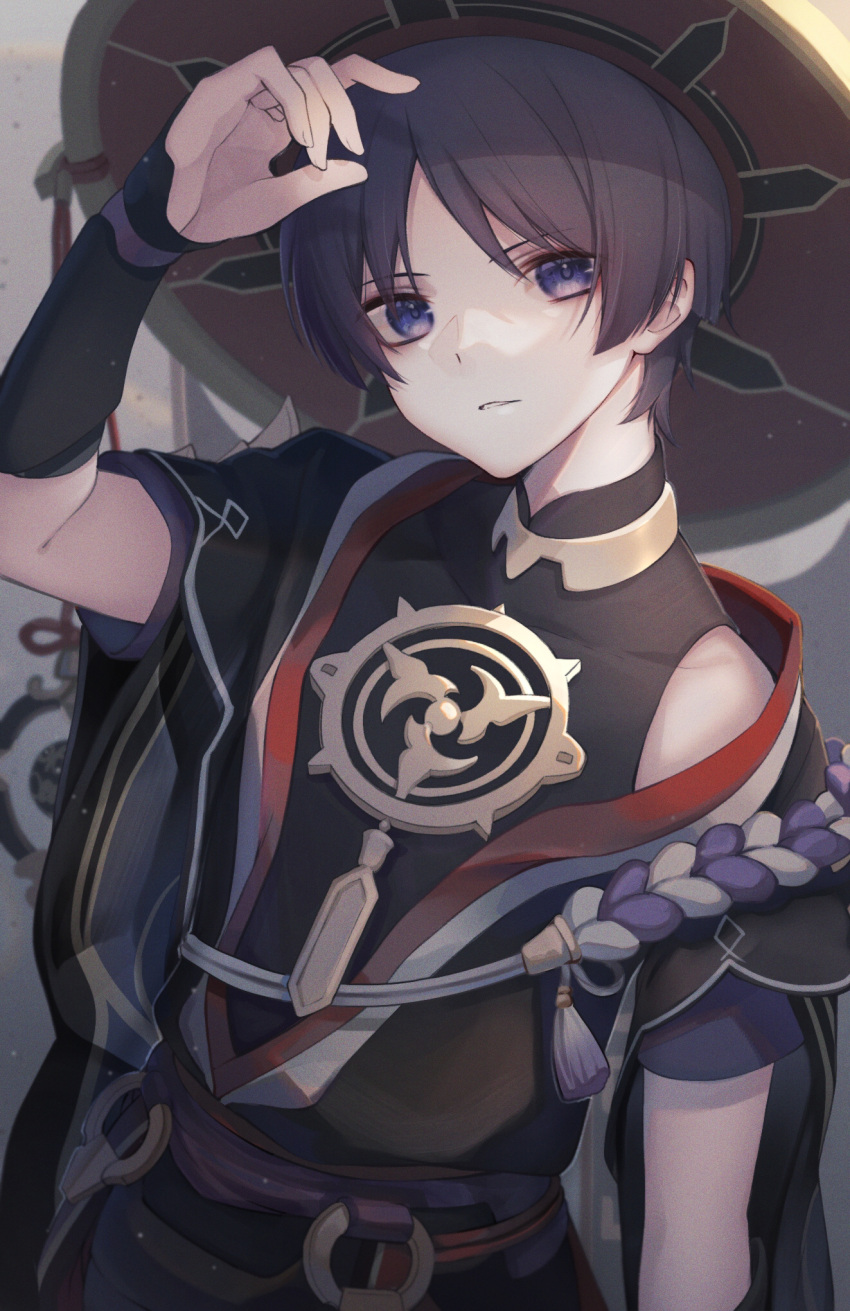 1boy bare_shoulders blue_eyes blue_hair genshin_impact hand_up hat highres japanese_clothes looking_at_viewer noan off_shoulder open_clothes parted_lips scaramouche_(genshin_impact) short_sleeves vision_(genshin_impact)
