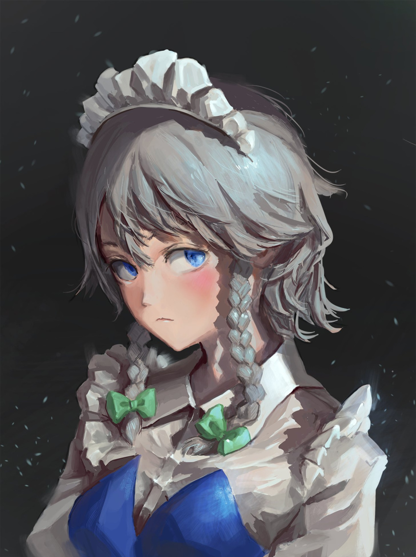 1girl blue_dress blue_eyes bow braid dress fjsmu green_bow hair_bow highres izayoi_sakuya knife maid maid_headdress medium_hair puffy_short_sleeves puffy_sleeves short_sleeves silver_hair touhou twin_braids upper_body