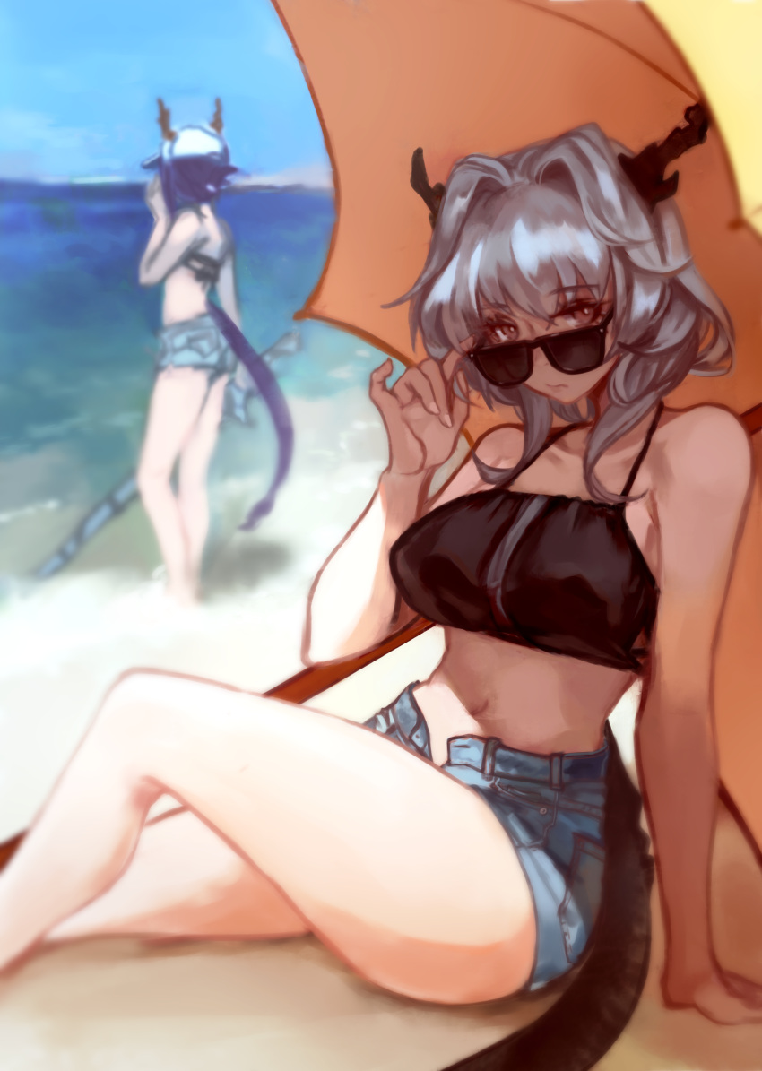 2girls absurdres arknights baseball_cap beach black_shirt blue_shorts breasts ch'en_(arknights) chinese_commentary commentary crop_top denim denim_shorts dragon_girl dragon_horns dragon_tail female_tourist_c_(arknights) grey_hair hair_intakes hat highres horns knee_up large_breasts looking_at_viewer looking_over_eyewear midriff multiple_girls navel parasol shirt short_hair shorts sitting sunglasses tail talulah_(arknights) umbrella unbuttoned water white_headwear zxny