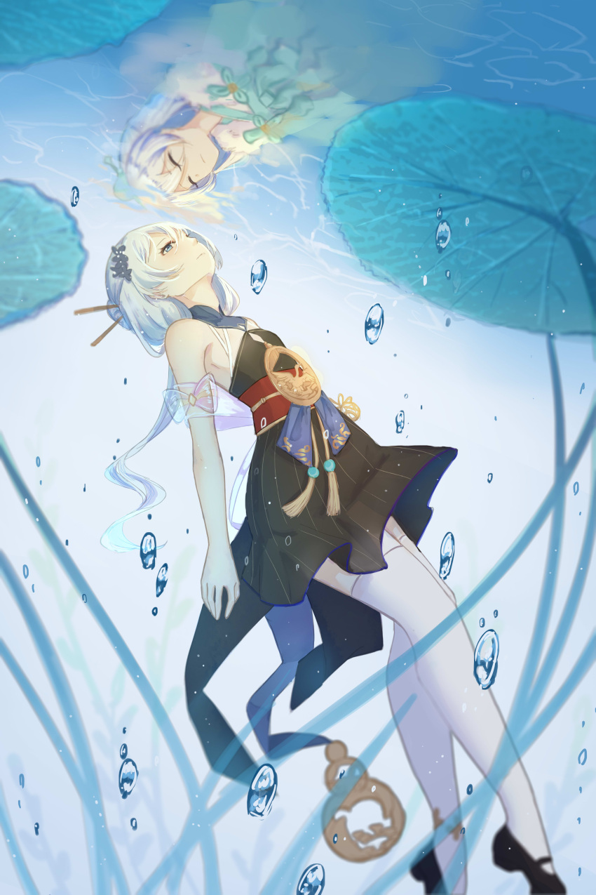2girls 94303980 absurdres bangs bare_shoulders blue_eyes bubble china_dress chinese_clothes closed_eyes closed_mouth different_reflection dress hair_between_eyes highres honkai_(series) honkai_impact_3rd in_water leaf looking_up multiple_girls reflection skirt sleeveless theresa_apocalypse theresa_apocalypse_(starlit_astrologos) white_hair white_legwear zhuge_kongming_(honkai_impact)