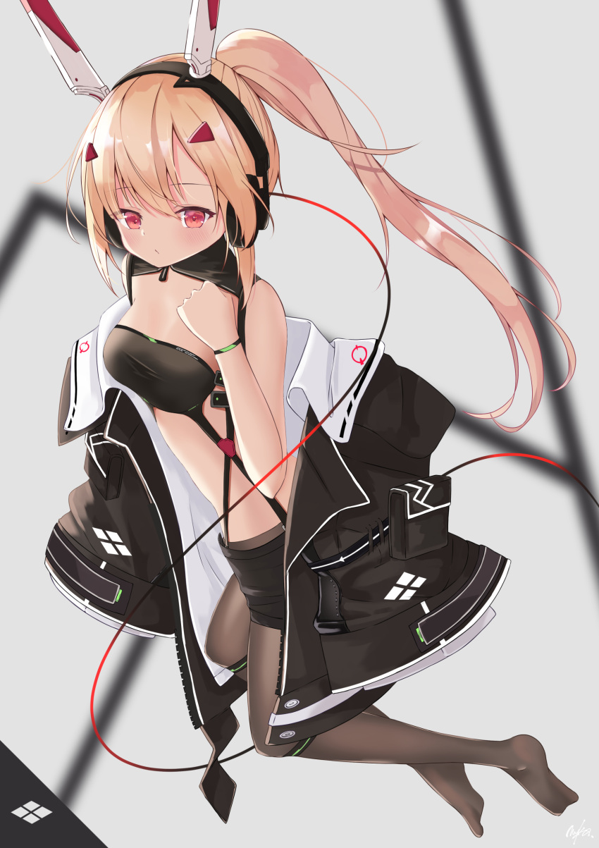 1girl absurdres alternate_costume artist_name ayanami_(azur_lane) ayanami_(rock'n_kijin)_(azur_lane) azur_lane bangs black_jacket black_legwear black_shorts blonde_hair blush bracelet breasts closed_mouth eyebrows_visible_through_hair fingernails headphones highres jacket jacket_pull jewelry long_hair looking_at_viewer lows. no_shoes pantyhose ponytail shorts simple_background small_breasts solo standing violet_eyes