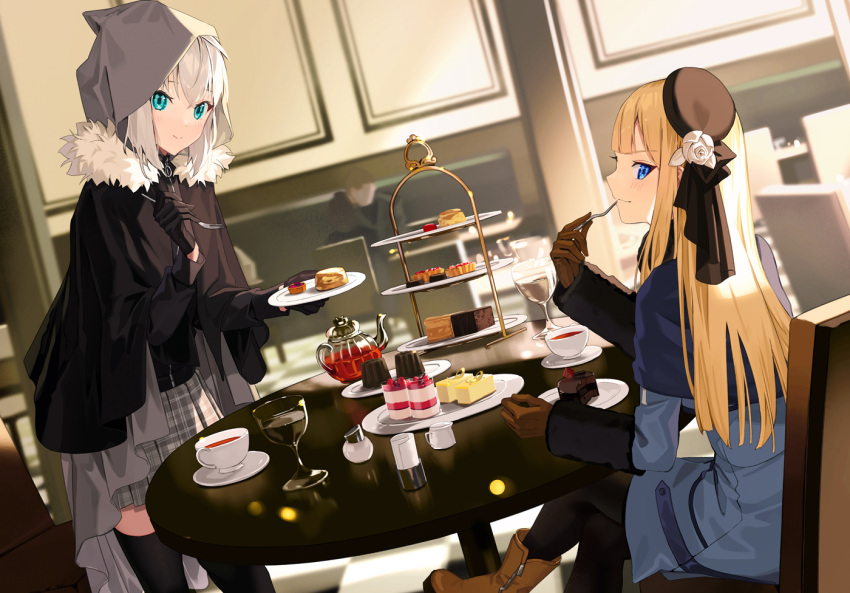 2girls bangs black_capelet black_gloves black_headwear black_legwear blonde_hair blue_eyes blue_jacket blush boots brown_footwear brown_gloves cake capelet checkered checkered_floor commentary_request cup eating fate_(series) food fork fur_trim gloves gray_(fate) grey_hair grey_skirt hat holding holding_fork hood hood_up indoors jacket long_hair looking_at_viewer lord_el-melloi_ii_case_files mocha_(mokaapolka) multiple_girls pantyhose people pleated_skirt reines_el-melloi_archisorte sitting skirt smile table teacup thigh-highs