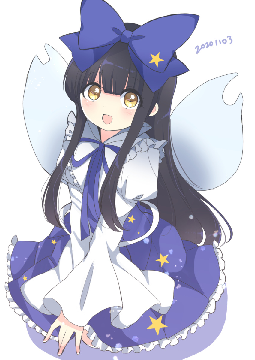 1girl bangs black_hair blue_bow blue_dress blue_neckwear blush bow dress eyebrows_visible_through_hair eyes_visible_through_hair fairy_wings hair_between_eyes highres hime_cut long_hair long_sleeves looking_at_viewer number open_mouth ougi_hina seiza simple_background sitting smile solo star_(symbol) star_print star_sapphire touhou white_background white_sleeves wings yellow_eyes