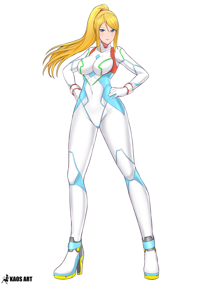 1girl absurdres bangs blonde_hair blue_eyes bodysuit breasts high_heels high_ponytail highres kaos_art large_breasts long_hair looking_at_viewer medium_breasts metroid metroid_dread mole mole_under_mouth ponytail samus_aran simple_background skin_tight smile solo white_background zero_suit