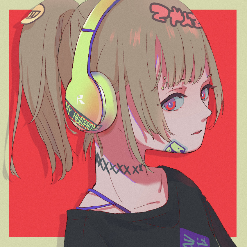 1girl absurdres black_shirt border bright_pupils brown_hair eyebrow_piercing headphones highres huge_filesize original parted_lips piercing ponytail portrait print_shirt red_background red_eyes ritao_kamo shadow shirt solo white_pupils yellow_border