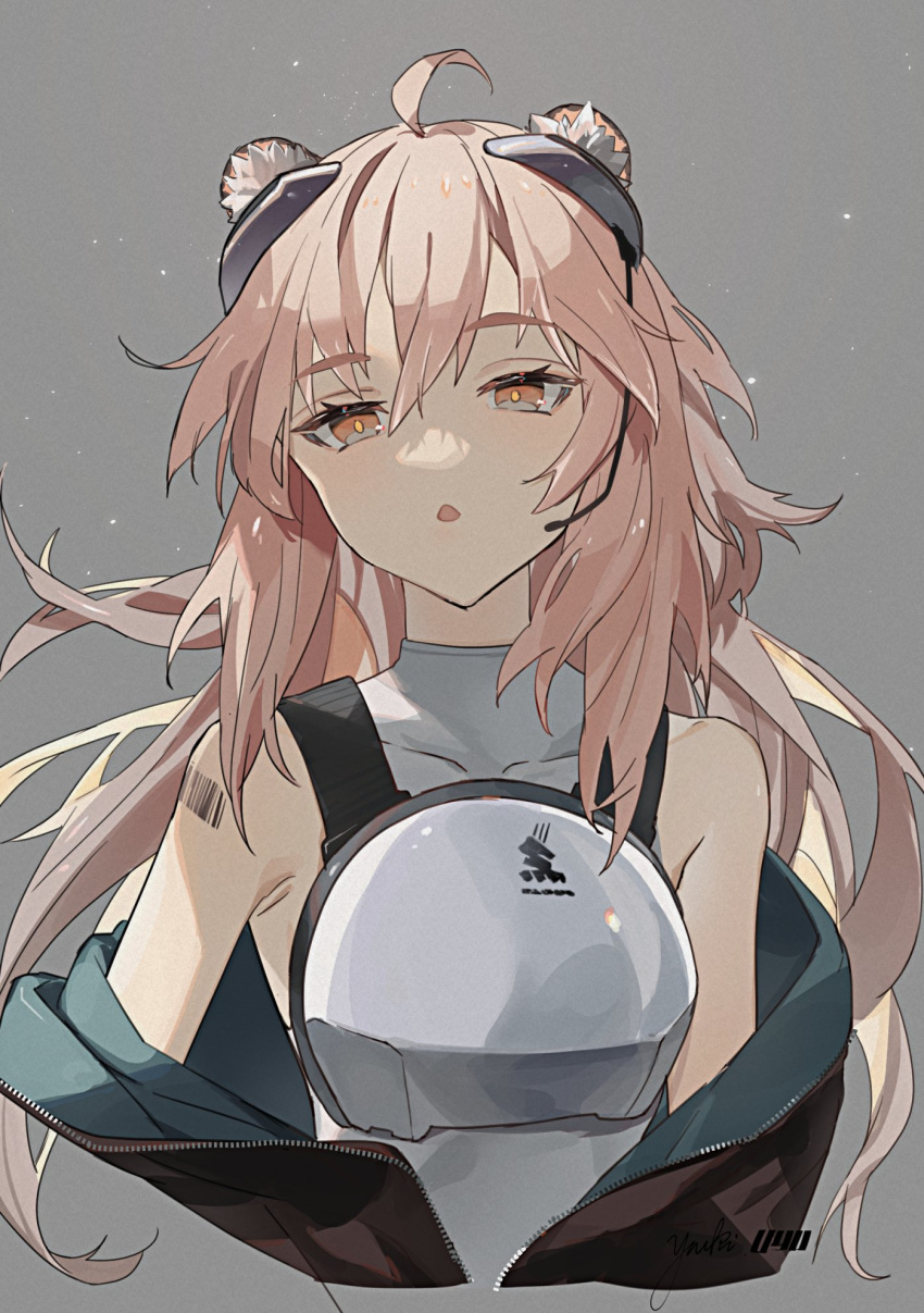 1girl animal_ear_fluff animal_ears arknights armor artist_name barcode_tattoo black_jacket breastplate chestnut_mouth earpiece eyebrows_visible_through_hair gravel_(arknights) grey_background highres jacket kingdom_of_kazimierz_logo looking_at_viewer medium_hair mouse_ears off_shoulder open_clothes open_jacket open_mouth pink_eyes pink_hair signature simple_background solo tattoo upper_body yuuki_uyu