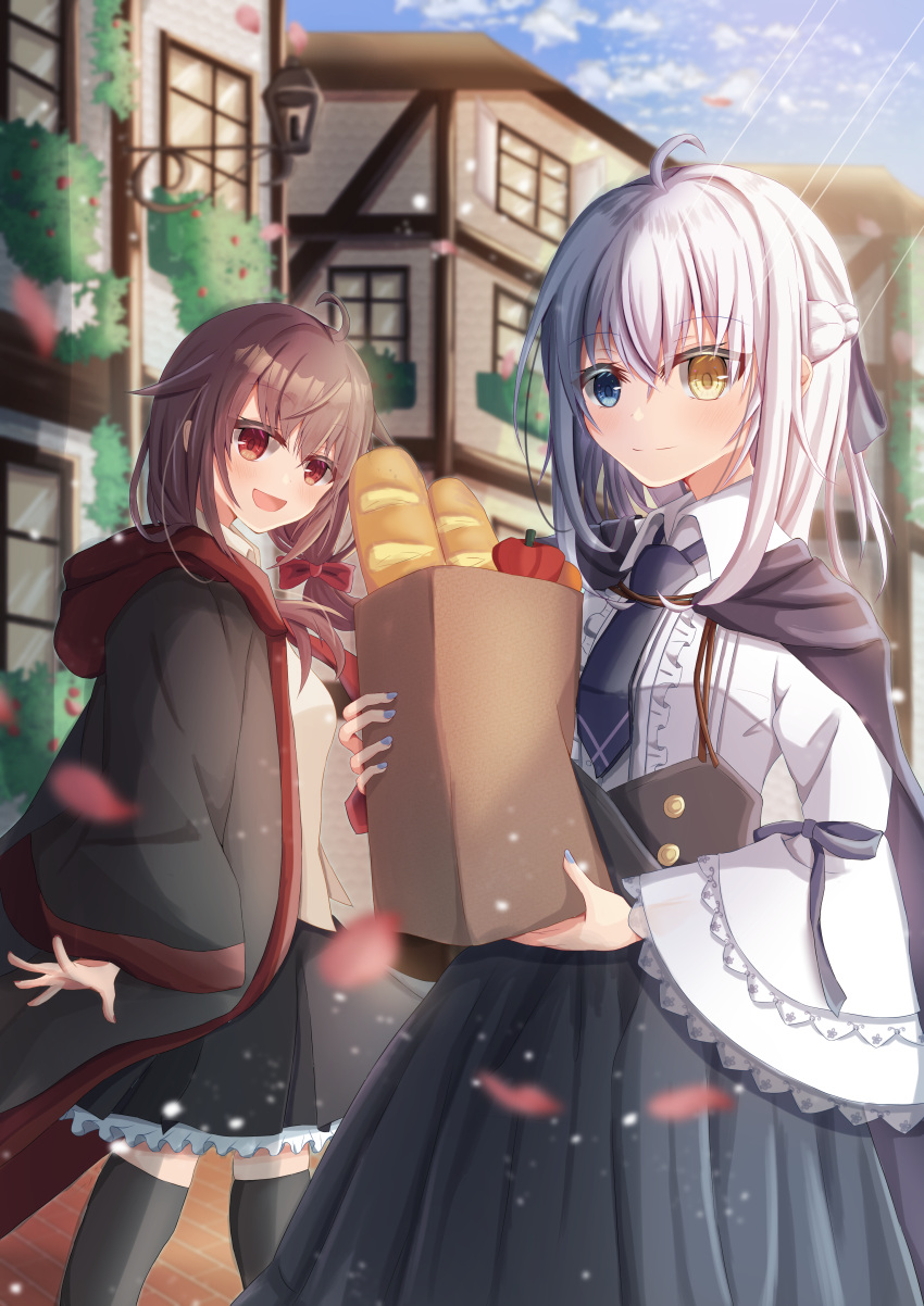 2girls bread brown_hair eyebrows_visible_through_hair holding_bag open_mouth original short_hair skirt white_hair