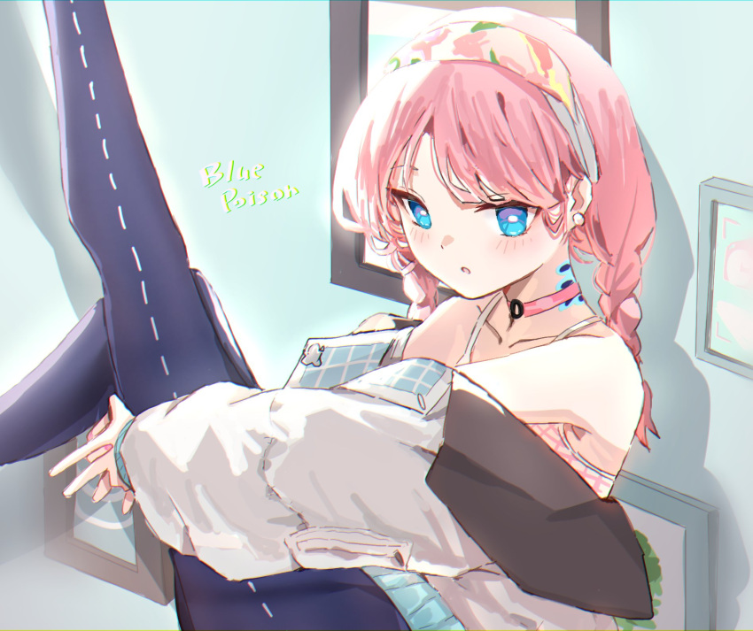 1girl arknights blue_eyes blue_pants blue_poison_(arknights) blue_poison_(shoal_beat)_(arknights) braid character_name choker collarbone commentary ear_piercing feet_out_of_frame hairband highres jacket legs_up long_hair looking_at_viewer o-ring o-ring_choker official_alternate_costume open_mouth pants picture_frame piercing pink_choker raw_egg_lent scales sitting solo sports_bra symbol_commentary twin_braids white_jacket white_sports_bra