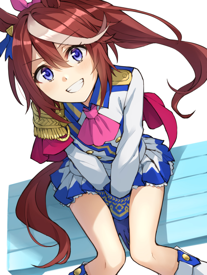 1girl animal_ears between_legs blue_eyes blue_gloves blush boots brown_hair commentary_request epaulettes feet_out_of_frame gloves grin hair_ribbon hand_between_legs highres horse_ears horse_girl horse_tail jacket knees_together_feet_apart long_hair long_sleeves looking_at_viewer multicolored_hair on_bench pink_neckwear pink_ribbon pleated_skirt ponytail ribbon simple_background single_epaulette sitting sitting_on_bench skirt smile solo somechime_(sometime1209) streaked_hair tail tokai_teio_(umamusume) umamusume very_long_hair white_background white_footwear white_hair white_jacket white_skirt