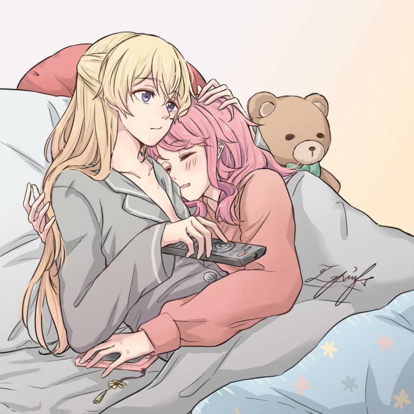 2girls aiiro_bokujuu bang_dream! blonde_hair cellphone closed_eyes controller cuddling half_updo hand_on_another's_head holding_remote_control long_hair maruyama_aya medium_hair multiple_girls phone pink_hair remote_control shirasagi_chisato signature smartphone stuffed_animal stuffed_toy teddy_bear under_covers