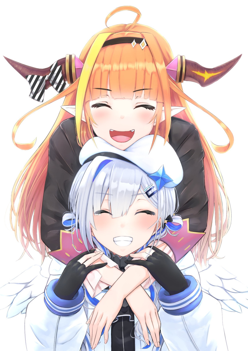 2girls ahoge amane_kanata bangs beret commentary dragon_girl dragon_horns eyebrows_visible_through_hair facing_viewer gloves hat highres hololive horns izu_(tea_value_lord) jacket kiryu_coco multiple_girls open_clothes open_jacket orange_hair partially_fingerless_gloves pointy_ears silver_hair simple_background smile teeth virtual_youtuber white_background white_headwear white_jacket