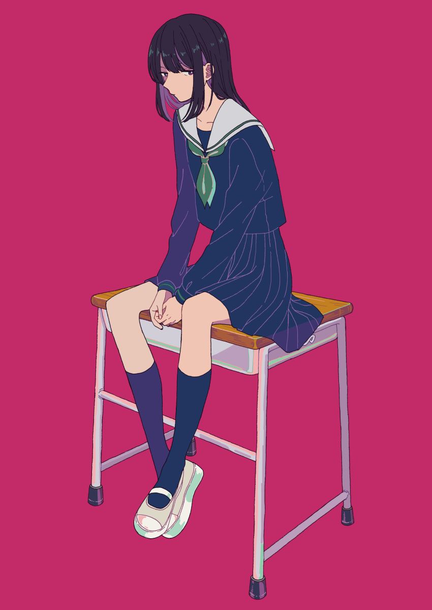 1girl absurdres bangs black_hair black_legwear black_shirt black_skirt desk full_body green_neckwear grey_footwear grey_sailor_collar highres long_hair neckerchief original pleated_skirt purple_background sailor_collar shi_oo shirt shoes simple_background sitting skirt socks solo uwabaki