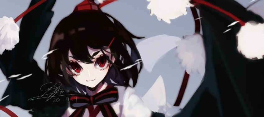 1girl black_hair black_ribbon black_wings grey_background hat neck_ribbon pom_pom_(clothes) red_eyes red_headwear red_ribbon ribbon riyuu_(ryu328szhk) shameimaru_aya shirt short_hair signature solo striped striped_ribbon tokin_hat touhou upper_body white_shirt wings