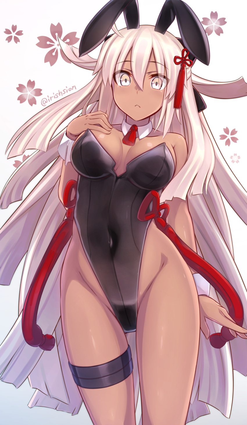 1girl absurdres animal_ears bangs bare_shoulders black_bow black_leotard bow breasts brown_eyes closed_mouth collar collarbone commentary_request covered_navel dark_skin detached_collar eyebrows_visible_through_hair fate/grand_order fate_(series) floral_background hair_between_eyes hair_bow hand_up highleg highleg_leotard highres kemonomimi_mode leotard long_hair looking_at_viewer medium_breasts murasame_shia okita_souji_(alter)_(fate) okita_souji_(fate)_(all) playboy_bunny rabbit_ears simple_background solo twitter_username very_long_hair white_background white_collar white_hair wing_collar wrist_cuffs