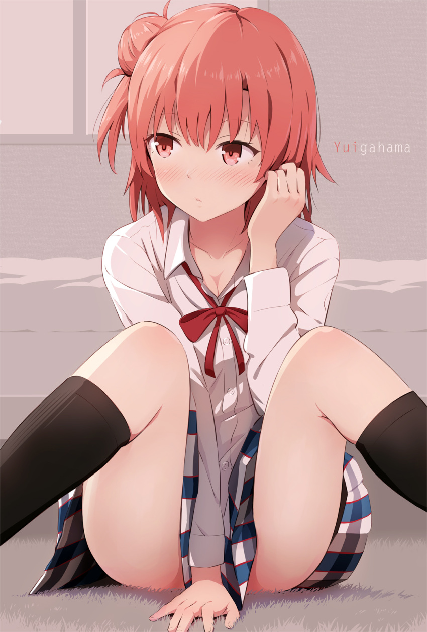 1girl asou_(asabu202) bangs bed blush bow bowtie breasts carpet character_name closed_mouth collarbone covering covering_crotch hair_bun highres indoors large_breasts long_sleeves looking_to_the_side on_floor red_eyes redhead school_uniform shirt short_hair sitting skirt socks solo window yahari_ore_no_seishun_lovecome_wa_machigatteiru. yuigahama_yui