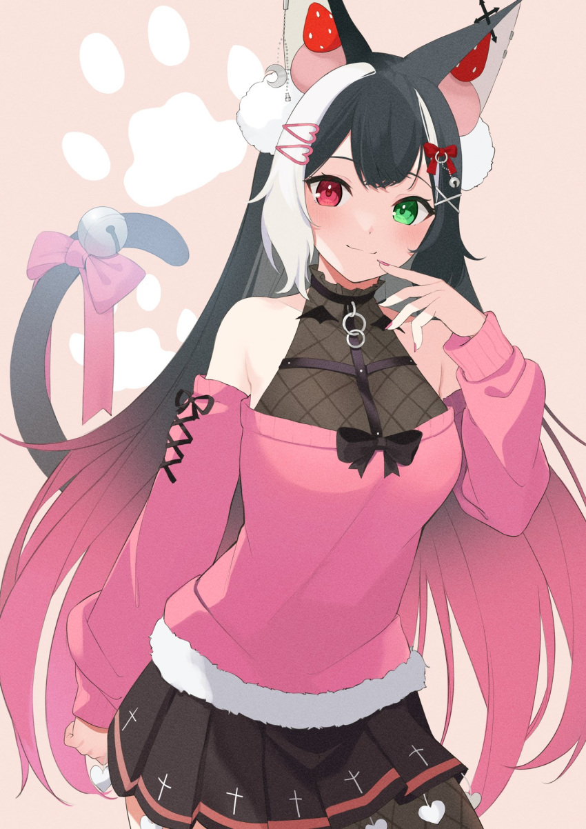 1girl animal_ears bell black_hair closed_mouth commission crescent crescent_hair_ornament dip-dyed_hair green_eyes hair_ornament hairclip highres indie_virtual_youtuber long_hair nail_polish paw_print pink_eyes pink_hair pom_pom_(clothes) pom_pom_hair_ornament qiu_yue_(vtuber) skeb_commission tail tail_ornament white_hair x_hair_ornament yudetama