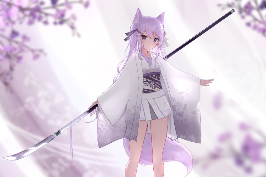 1girl animal_ears blurry depth_of_field fox_ears fox_girl fox_tail gradient_clothes guo582 hair_ribbon hakama highres holding japanese_clothes kimono long_hair long_sleeves looking_at_viewer naginata obi open_clothes original polearm purple_hair ribbon sash short_kimono smile solo standing tail thighs violet_eyes weapon white_hakama white_kimono wide_sleeves