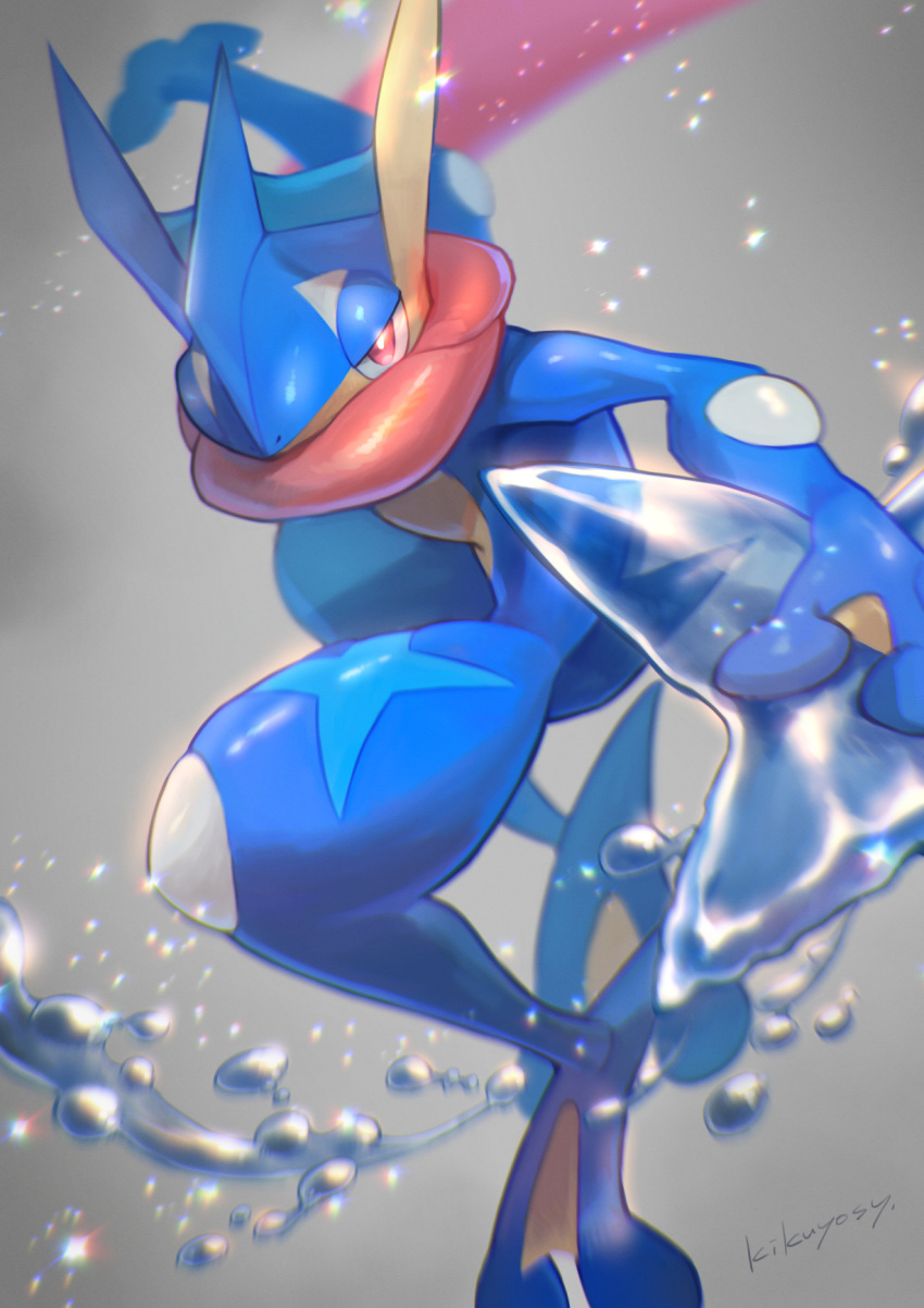 blurry bright_pupils commentary_request gen_6_pokemon greninja grey_background highres holding kikuyoshi_(tracco) looking_at_viewer pink_eyes pokemon pokemon_(creature) shiny shiny_skin shuriken signature solo sparkle water_drop white_pupils