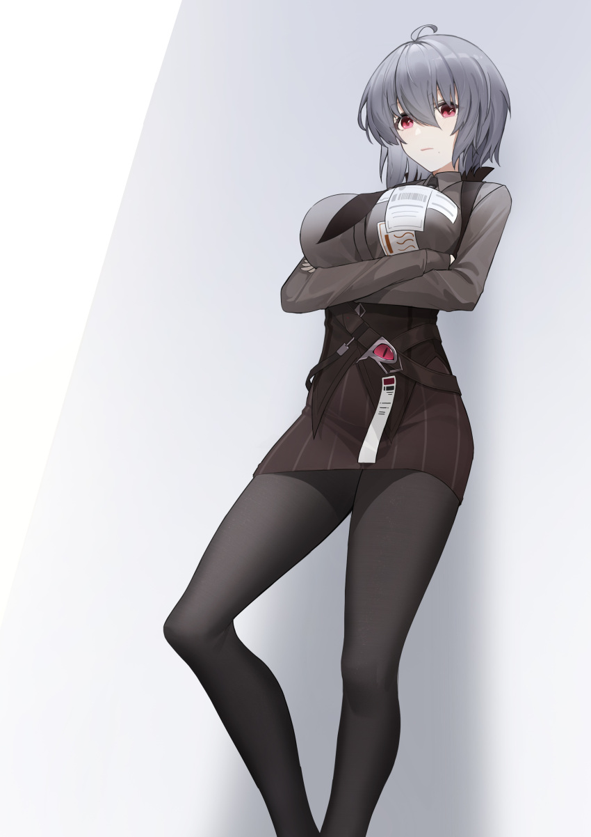 1girl absurdres ahoge black_legwear blouse breasts crossed_arms grey_hair highres honkai_(series) honkai_impact_3rd large_breasts looking_at_viewer looking_down raven_(honkai_impact_3rd) red_eyes short_hair simple_background solo standing sye- thigh-highs white_background