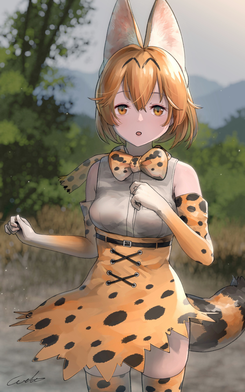 1girl :o absurdres animal_ear_fluff animal_ears bare_shoulders blonde_hair blurry blurry_background bow bowtie commentary elbow_gloves extra_ears gloves high-waist_skirt highres kemono_friends looking_at_viewer open_mouth orange_eyes outdoors print_gloves print_legwear print_neckwear print_skirt serval_(kemono_friends) serval_print shirt short_hair signature skirt sleeveless sleeveless_shirt solo striped_tail tail thigh-highs welt_(kinsei_koutenkyoku) white_shirt