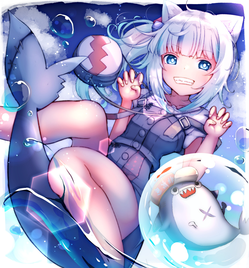 1girl animal_ear_fluff animal_ears bag bloop_(gawr_gura) blue_dress blue_eyes blue_hair cat_ears claw_pose commentary_request demimushi dress feet_out_of_frame fish_tail gawr_gura grin hair_cubes hair_ornament hands_up highres hololive hololive_english knees_together_feet_apart looking_at_viewer multicolored_hair shark_tail shirt short_sleeves shoulder_bag side_ponytail sleeveless sleeveless_dress smile streaked_hair tail virtual_youtuber water white_shirt