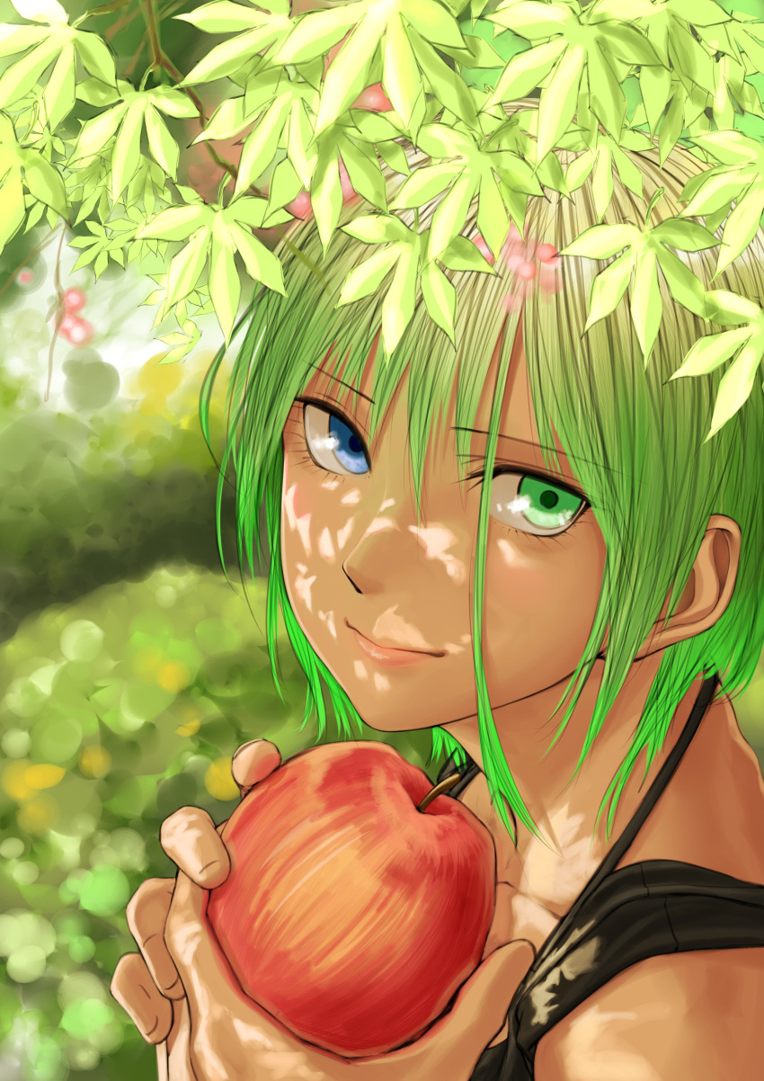 1girl absurdres apple blue_eyes dappled_sunlight dark-skinned_female dark_skin food fruit green_eyes green_hair heterochromia highres kirie_kairi original smile solo sunlight tan tank_top