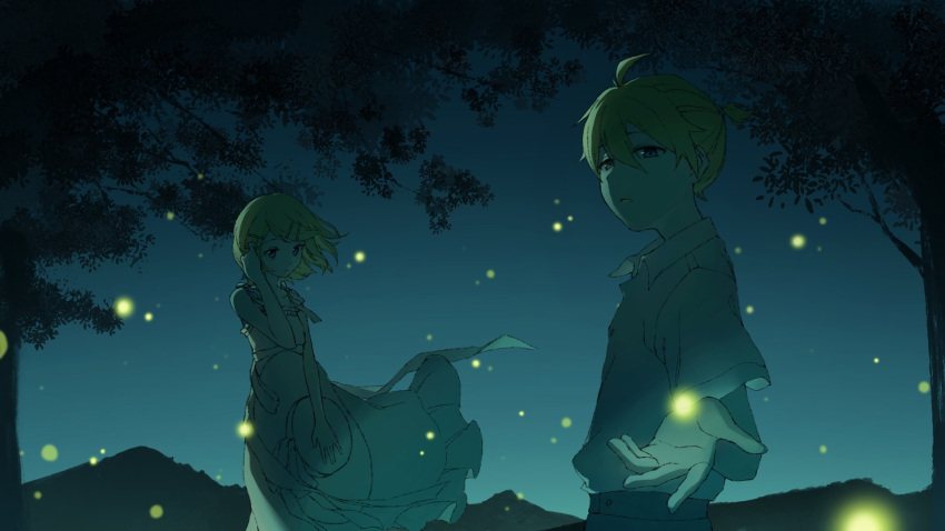 1boy 1girl ahoge bare_arms bare_shoulders blonde_hair blue_eyes dim_lighting dress eob fireflies flat_chest frilled_dress frills hair_tucking half-closed_eyes hat hat_ribbon highres hill holding holding_clothes holding_hat kagamine_len kagamine_rin looking_at_viewer night night_sky outstretched_arm outstretched_hand parted_lips reaching_out ribbon shirt short_hair short_ponytail short_sleeves sky sleeveless sleeveless_dress sun_hat sundress tree vocaloid white_dress white_headwear white_shirt