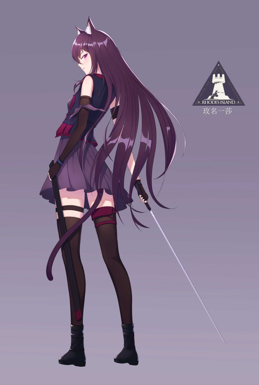 1girl absurdres animal_ears arknights armband asymmetrical_gloves asymmetrical_legwear black_footwear black_gloves black_legwear black_vest blush boots breasts cat_ears cat_tail chinese_commentary commentary dhsl dress elbow_gloves fingerless_gloves from_behind full_body gloves gradient gradient_background highres holding holding_sheath holding_sword holding_weapon infection_monitor_(arknights) long_hair looking_at_viewer looking_back melantha_(arknights) parted_lips pleated_dress purple_background purple_dress purple_hair rhodes_island_logo scabbard sheath simple_background sleeveless small_breasts smile solo standing straight_hair sword tail thigh-highs thigh_strap unsheathed vest violet_eyes weapon