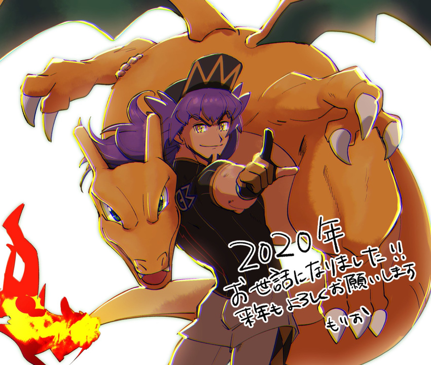1boy bangs baseball_cap blue_eyes bright_pupils champion_uniform charizard claws closed_mouth commentary_request dark-skinned_male dark_skin facial_hair fire flame gen_1_pokemon gloves green_eyes hat highres leggings leon_(pokemon) long_hair looking_at_viewer looking_back male_focus morio_(poke_orio) partially_fingerless_gloves pointing pokemon pokemon_(creature) pokemon_(game) pokemon_swsh purple_hair short_shorts short_sleeves shorts smile translation_request white_background white_legwear white_pupils white_shorts yellow_eyes