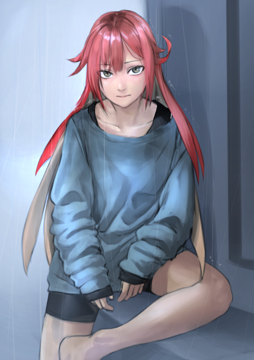 1girl bike_shorts blue_sweater blue_theme closed_mouth colored_inner_hair cowboy_shot grey_eyes grey_hair highres kilye_kairi long_sleeves looking_at_viewer multicolored_hair original redhead sitting solo sweater