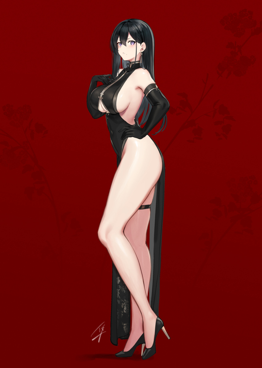 1girl bangs bare_shoulders black_dress black_footwear black_gloves black_hair blush breasts china_dress chinese_clothes clothing_cutout dress earrings elbow_gloves from_side full_body gloves hair_between_eyes hand_on_hip hayabusa high_heels highres jewelry large_breasts legs long_hair looking_at_viewer mole mole_on_breast mole_under_eye mole_under_mouth original parted_lips pelvic_curtain raiden_(hayabusa) red_background sideboob solo straight_hair thigh_gap thighs under_boob underboob_cutout violet_eyes